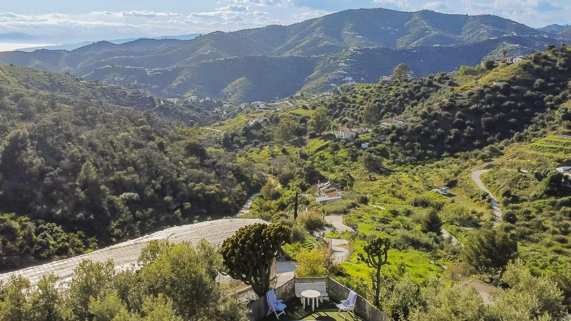 Casa de Férias Cubo'S Casa Rural Los Cerezos Torrox