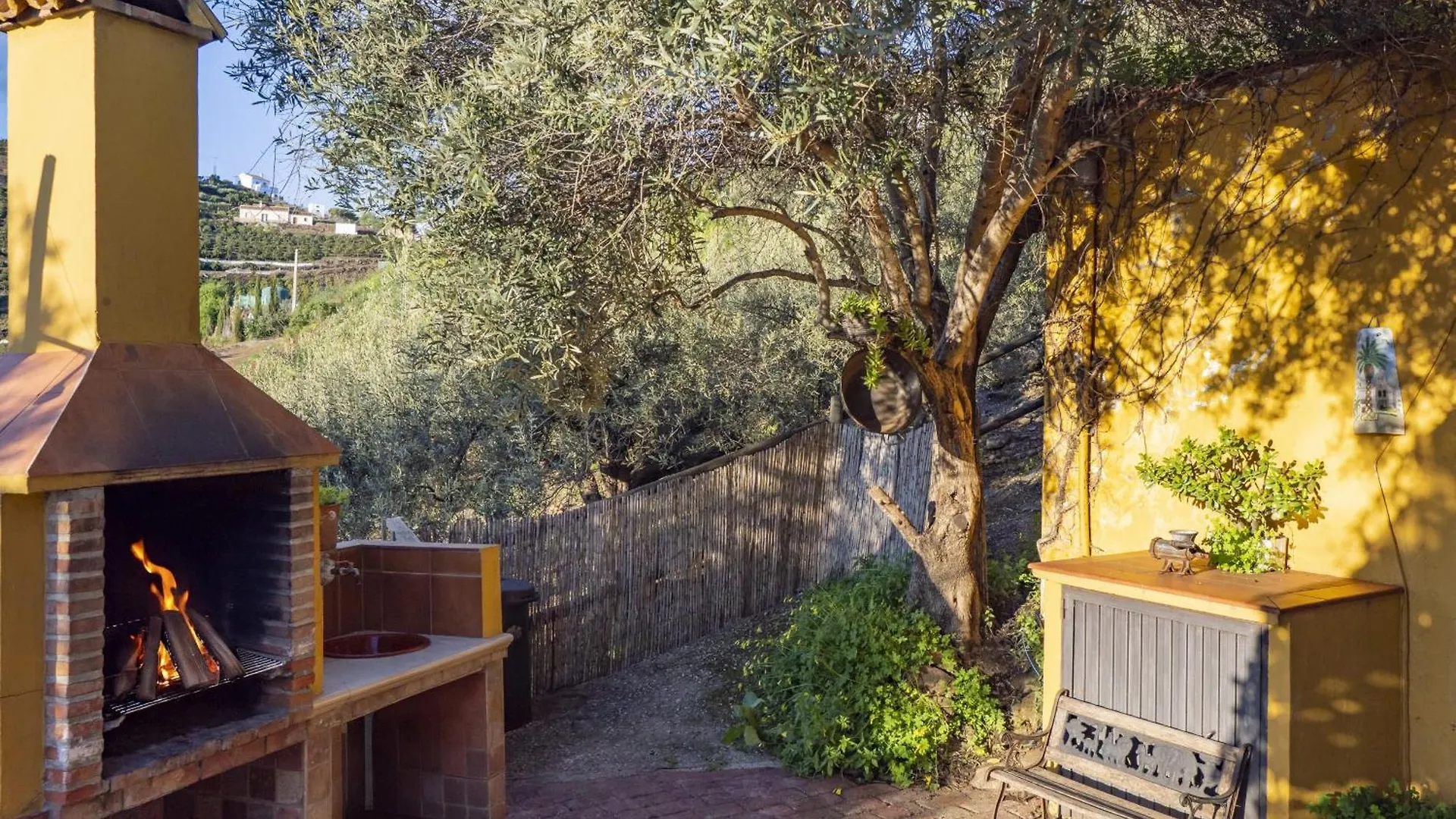 Cubo'S Casa Rural Los Cerezos Torrox